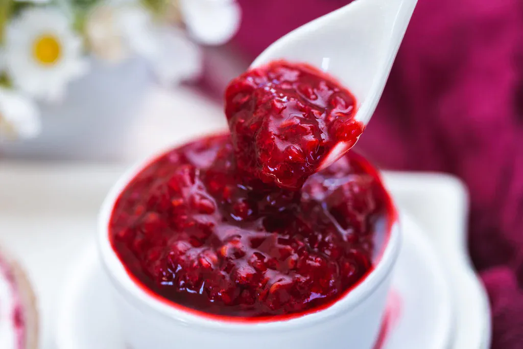 Raspberry coulis, velvety texture, acidity, pistachio dessert balance, professional pastry