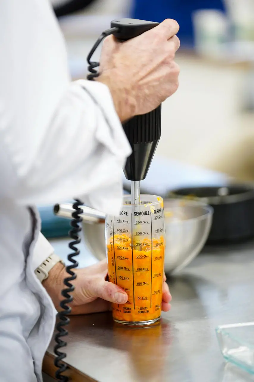Bridging pastry and science